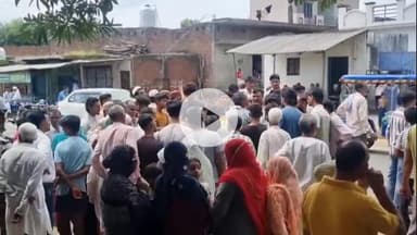 धनौरा: बछरायूं में तेज रफ्तार ट्रक ने बाइक को मारी टक्कर, मठ से लौट रही महिला की मौत, पति घायल; चालक हिरासत में