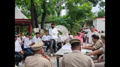 नवाबगंज: मसौली थाना परिसर में आगामी गणेश चतुर्थी और रबीउल-अव्वल त्योहारों के सफल और शांतिपूर्ण आयोजन के लिए शांति समिति की बैठक