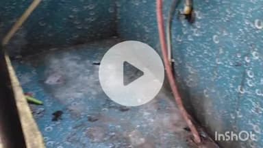 अरवल: अरवल-जहानाबाद मोड़ के पास नगर परिषद का शौचालय बना परेशानी का कारण