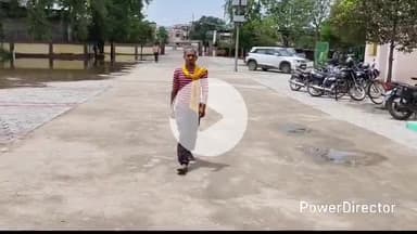 कर्वी: कर्वी तहसील के रैपुरवा माफी निवासी युवक ने पंचायत सहायक पर किसान सम्मान निधि के नाम पर पैसे मांगने का लगाया आरोप