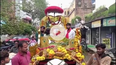 रतलाम नगर: श्री बाबा रामदेव बीज पर शहर के मंदिरों में उमड़ी श्रद्धालुओं की भीड़, जुनी कलाल सरी से निकला चल समारोह