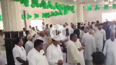 थानेसर: इनेलो नेता अभय सिंह चौटाला शाहाबाद पहुंचे, 25 सितंबर को रोहतक में होने वाले ताऊ देवीलाल जयंती समारोह का दिया न्यौता