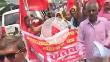 कटेया: कटेया बाजार में भकपा माले नेताओं का प्रदर्शन, माइक्रोफाइनेंस कंपनियों द्वारा कर्ज वसूली का विरोध