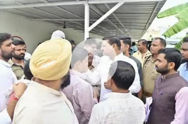 बीसलपुर: संजय रॉयल पार्क स्थित जनता योग कार्यालय पर राज्य मंत्री ने लगाया जनता दरबार, सुनी समस्याएं