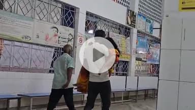 बेगूसराय: अस्पताल में लापरवाही, मरीज को गोद में ले जाने पर मजबूर हुए परिजन