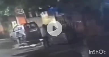 तानसेन: लक्ष्मी गंज में एक युवक ने चाय की दुकान में लगाई आग, वीडियो आया सामने