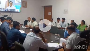 राजसमंद: जिला कलक्टर ने लंबित शिकायतों की समीक्षा की, चुनावों की तैयारियों को लेकर दिए निर्देश