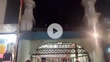 दंतेवाड़ा: किरंदुल में रबी उल अव्वल के आगमन पर मुस्लिम समुदाय ने मनाई खुशी, सुन्नी मदीना मस्जिद में परचम कुशाई की रस्म अदा