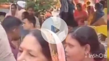 बलरामपुर: राजापुर भरिया स्थित जंगली नाथ मंदिर पर कजरी तीज के अवसर पर सुबह से श्रद्धालुओं की भीड़