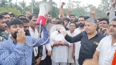 रतलाम नगर: श्रीसत्यवादी वीरतेजाजी मंदिर को स्वामित्व योजना में दर्ज कर पट्टा जारी करने हेतु कलेक्ट्रेट में ज्ञापन सौंपा