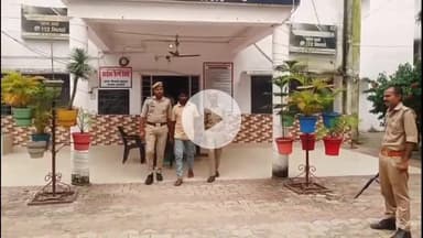नौगावां सादात: नौगांवा थाना पुलिस ने अवैध हथियार के साथ वारंटी को गिरफ्तार कर किया चालान