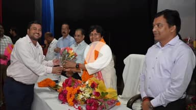 जौनपुर: कुलपति के कार्यकाल के दो वर्ष पूर्ण होने पर सम्मान समारोह का आयोजन हुआ