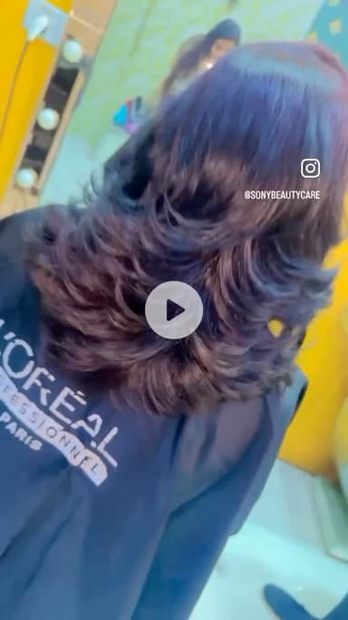 Sharp cuts, smoother confidence ✂️ 
Sony beauty care 
9410809861