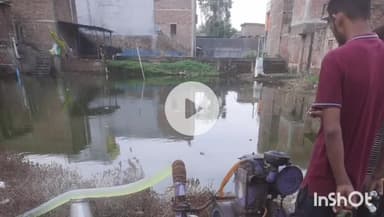 मुंगेर: बाढ़ और जलजमाव को देखते हुए नगर निगम मुंगेर ने बाढ़ प्रभावित वार्डों में पंपसेट लगाकर पानी की निकासी की