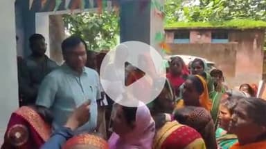 असरगंज: बाढ़ राहत राशि की मांग को लेकर बाढ़ पीड़ितों ने असरगंज प्रखंड कार्यालय में किया हंगामा