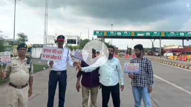 कोटा: यातायात पुलिस ने तीज त्यौहार एवं गणेश व दुर्गा उत्सव के दौरान यातायात नियमों का पालन करने की लोगों से की अपील