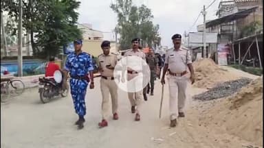परिहार: परिहार में आरएएफ और पुलिस का फ्लैग मार्च, सुरक्षा को लेकर दिखाई सख्ती