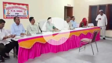 बाड़मेर: अतिरिक्त जिला कलेक्टर चांदावत ने आमजन की परिवेदनाएं सुनीं, रात्रि चौपाल में 10 में से 8 का मौके पर निस्तारण किया