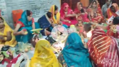 सासाराम: सासाराम के तकिया तिलेश्वर नाथ धाम मंदिर में तीज पर्व को लेकर महिलाओं ने की पूजा-अर्चना