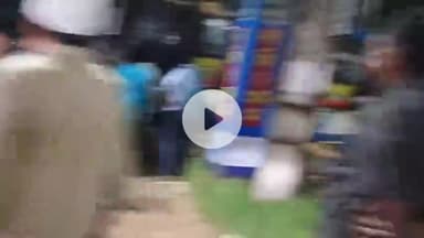 চণ্ডীতলা ১: হঠাৎই মশাট এলাকায় বাসের মধ্যে অসুস্থতা বোধ এক ব্যক্তির, তৎক্ষণাৎ নার্সিংহোমে নিয়ে আসা হলে মৃত ঘোষণা কর্মরত চিকিৎসকদের