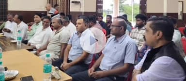 दंतेवाड़ा: किरंदुल थाना परिसर में गणेश उत्सव के संबंध में आयोजित की गई शांति समिति की बैठक