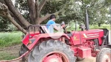 नौगावां सादात: नौगांवा तहसील क्षेत्र के गांव खेतापुर में धड़ल्ले से चल रहा मिट्टी खनन का कारोबार, वीडियो हुआ वायरल