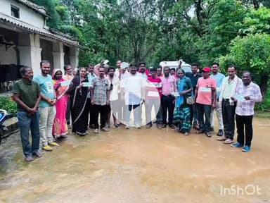 भरतपुर सोनहत के विधायक ने जरूरतमंदों के लिए बढ़ाया मदद का हाथ, अनुदान पाकर चेहरे खिल उठे