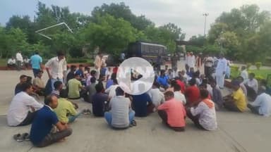 झालरापाटन: ओड़िया खेड़ी के ग्रामीणों ने चारागाह भूमि से अतिक्रमण हटाने की मांग को लेकर मिनी सचिवालय में किया प्रदर्शन