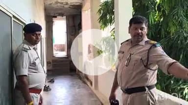 मदरसा रोड स्थित नवकांति स्कूल प्रशासन ने किया सील, दस्तावेजों की होगी जांच