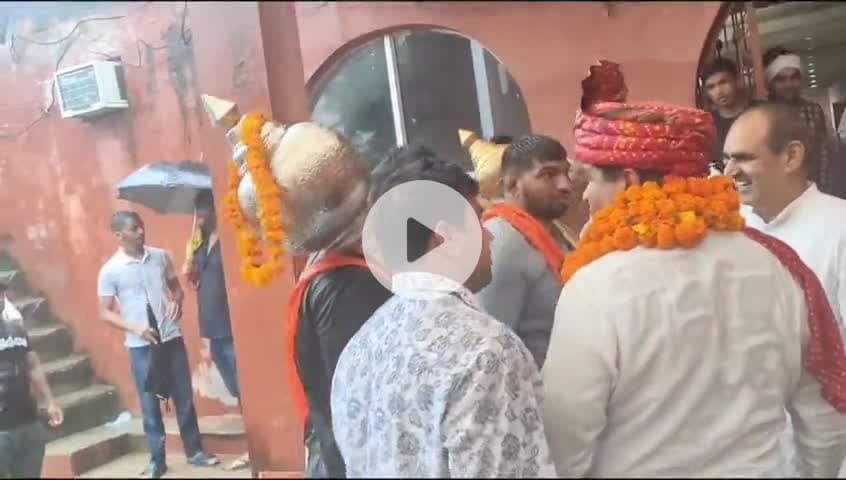 #राहुलगान्धी की कांग्रेस #VoteAdhikarYatra बिहार से सिर्फ एक दिन की अनुपस्थिति लेकर गुरुजी लीलू पहलवान लाडपुर के अनुरोध