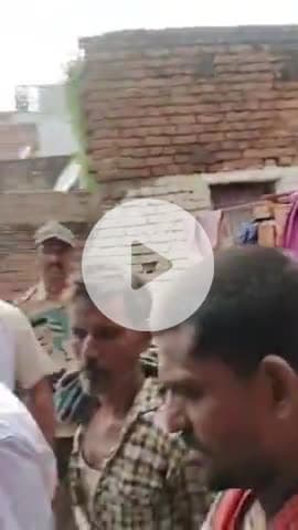 बक्सर: खलासी मोहल्ले में घर बना शराबखाना, पटना से पुलिस ने 36.8 लीटर शराब के साथ महिला को किया गिरफ्तार