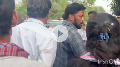 भीलवाड़ा: एसके प्लाजा के पास भीड़ ने लड़कियों से छेड़खानी करने वाले युवक की की धुनाई, पुलिस को सौंपा, दो साथी हुए फरार