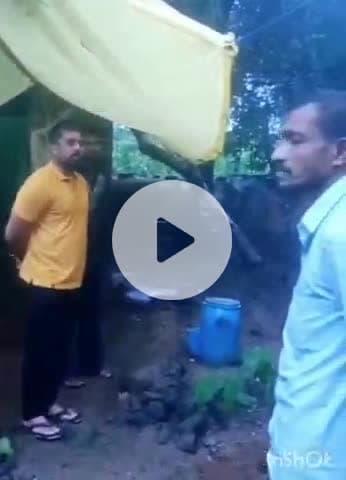 दंतेवाड़ा: गीदम नपं अध्यक्ष ने नगर के विभिन्न वार्डों में बाढ़ प्रभावित क्षेत्रों का घर-घर जाकर किया दौरा