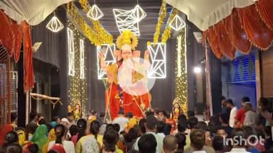 कन्नौज: शहर के अलग-अलग दो जगहों पर गणेश पंडाल में पहले दिन संध्या कालीन आरती में उमड़ी भीड़, पुजारी ने दी जानकारी