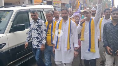 तरैया विधानसभा सभा 116 में आम आदमी पार्टी की विकास मॉडल पर चर्चा करते हुए. लगतार अमित कुमार सिंह. 8507717460 संपर्क करे