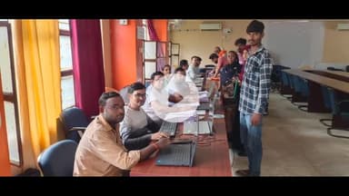 नबीनगर: प्रखंड कार्यालय में राजस्व महाभियान शिविर में सुधार को लेकर उमड़ी भीड़, जानकारी के अभाव में लोग दौड़ते रहे