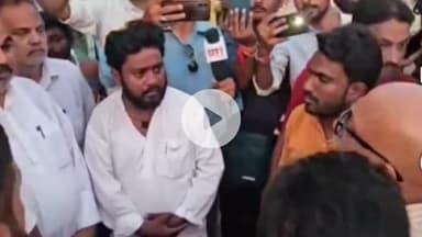 जौनपुर: जौनपुर पहुंचे कांग्रेस के प्रदेश अध्यक्ष ने मृतक परिजनों को ₹50-50 लाख की आर्थिक सहायता व सरकारी नौकरी की दी पेशकश