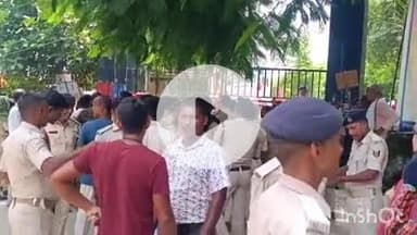 अरवल: अरवल डीएम ऑफिस पर गृह रक्षा वाहिनी का 21 सूत्री मांगों के साथ प्रदर्शन, आंदोलन हुआ तेज