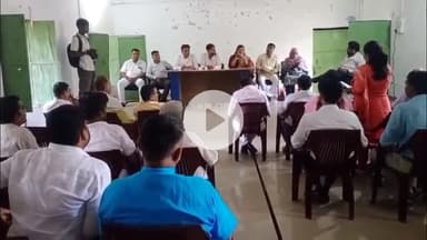 गया टाउन सीडी ब्लॉक: गया: चंदौती नगर प्रखंड कार्यालय में 20 सूत्री बैठक संपन्न, पितृपक्ष में बेहतर यात्री सुविधा पर चर्चा