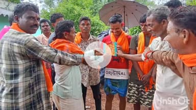 जगदलपुर: अलनार में ईसाई मतांतरित दो परिवार के 8 सदस्यों ने सनातन धर्म में की घर वापसी