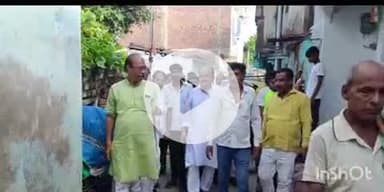 फतुहा: समसपुर निवासी महमूद आलम की असामयिक मौत की खबर सुनकर स्थानीय विधायक डॉ रामानंद यादव पहुंचे