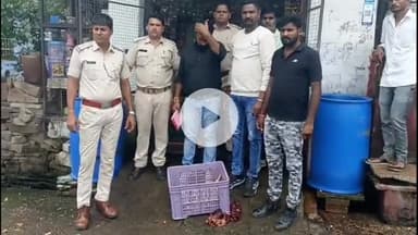 झालरापाटन: पर्यूषण पर्व के चलते झालावाड़ में नॉनवेज दुकानों पर नगर परिषद का छापा, चिकन और मटन बरामद कर दुकानदारों पर लगाया जुर्माना