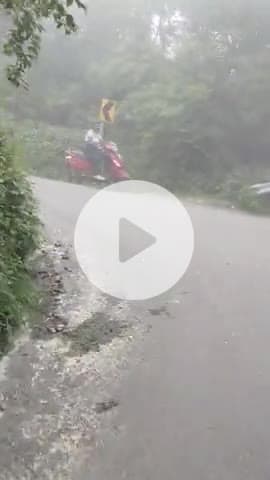 नैनीताल में है इस समय जबरदस्त मौसम, उमेश भरी गर्मी से राहत चाहिए तो नैनीताल जरूर जाइए