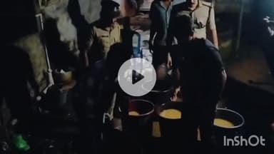 നെടുമങ്ങാട്: പാലോട് നിന്ന് രണ്ട് നാടൻ തോക്കും ആറ് ലിറ്റർ ചാരായവും പിടികൂടി; ഒരാൾ അറസ്റ്റിൽ