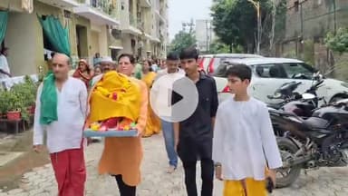 मथुरा: गणेश चतुर्थी पर चंदा ग्रीन सोसाइटी में भगवान गणेश जी प्रतिष्ठास्थापित विनोद दीक्षित