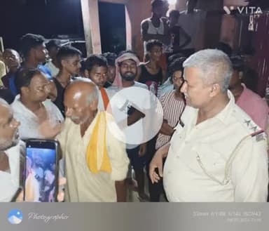 मनसाही :- बाबूलाल टोला में विश्वनाथ मंदिर,बजरंगबली मंदिर एवं पीपल के पेड़ को दो मुस्लिम युवक ने किया क्षतिग्रस्त