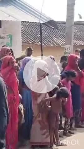 बहराइच: मोहम्मदपुर इलाके में तालाब में मिला महिला का शव, पुलिस जांच में जुटी