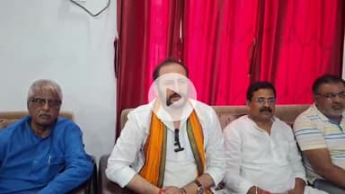 सुपौल: बिहार सरकार के मंत्री नीरज सिंह बबलू ने अतिथि गृह में प्रेस कॉन्फ्रेंस कर विपक्ष पर साधा निशाना