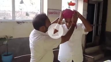 सरदारशहर: रोडवेज बस स्टैंड पर सामाजिक कार्यकर्ता पार्षद सुनील मीणा द्वारा निर्मित वातानुकूलित प्रतीक्षा हॉल का शुभारंभ हुआ