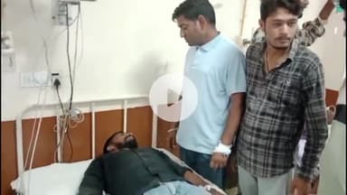 चूरू: खींवासर गांव में रेस्क्यू करते समय युवक को जहरीले कोबरा ने काटा, जिला अस्पताल में चल रहा इलाज